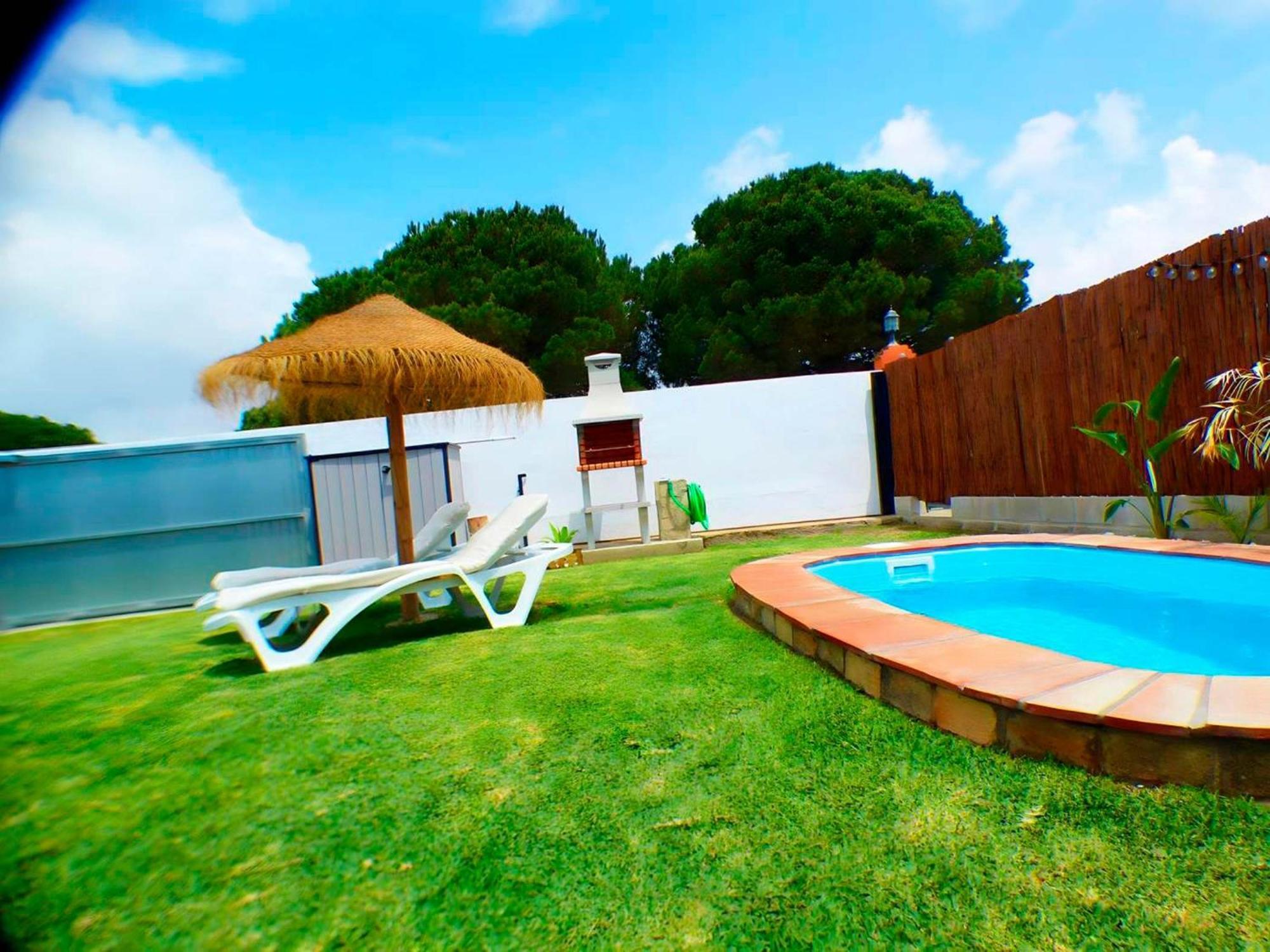 Holiday home Le Petit Con Piscina Privada Hozanejos